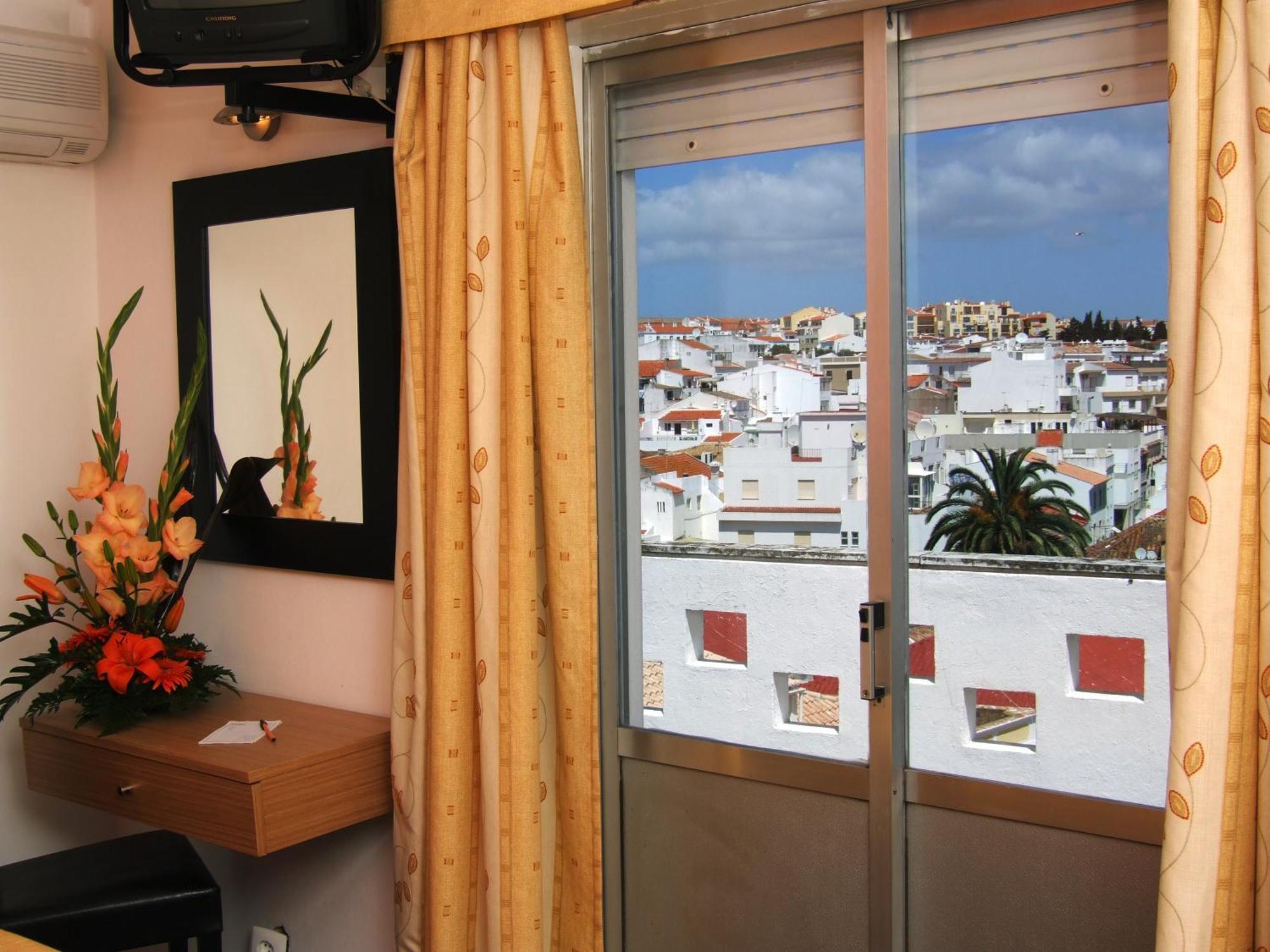 Hotel Riomar Lagos Ngoại thất bức ảnh